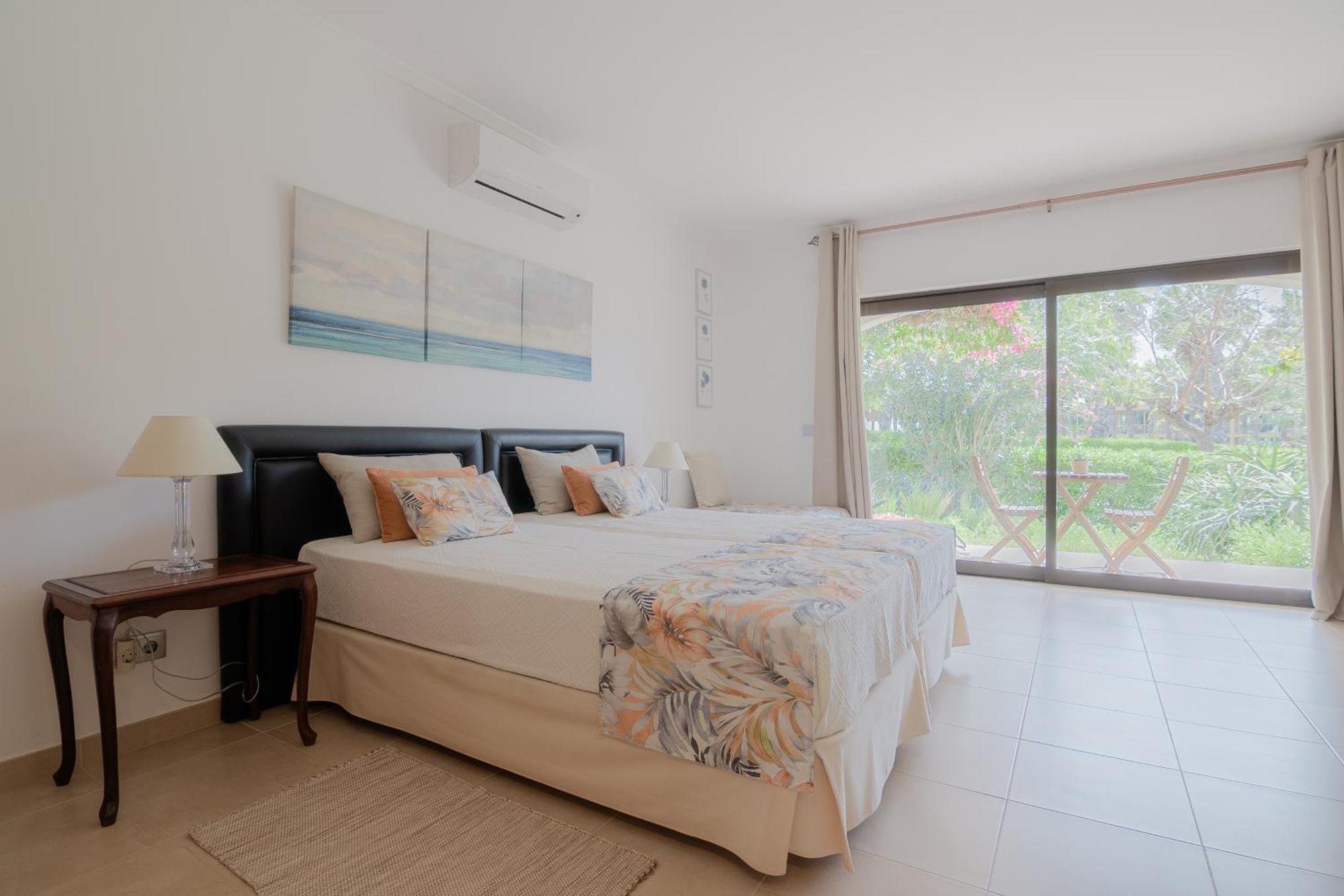 Coastal Retreat With Pool And Beach Access By Drago Rentals Albufeira Zewnętrze zdjęcie